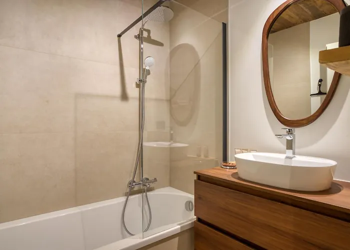 Nature Village - N°19 - 4 Personnes Avec Jacuzzi ロッジ *