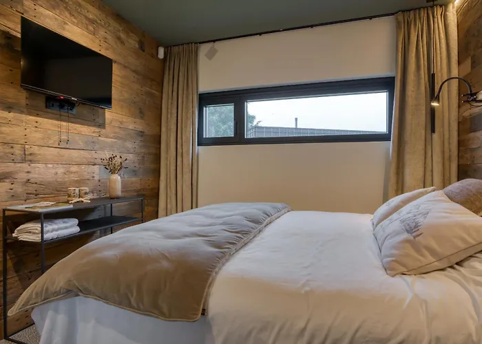 ロッジ Nature Village - N°19 - 4 Personnes Avec Jacuzzi *